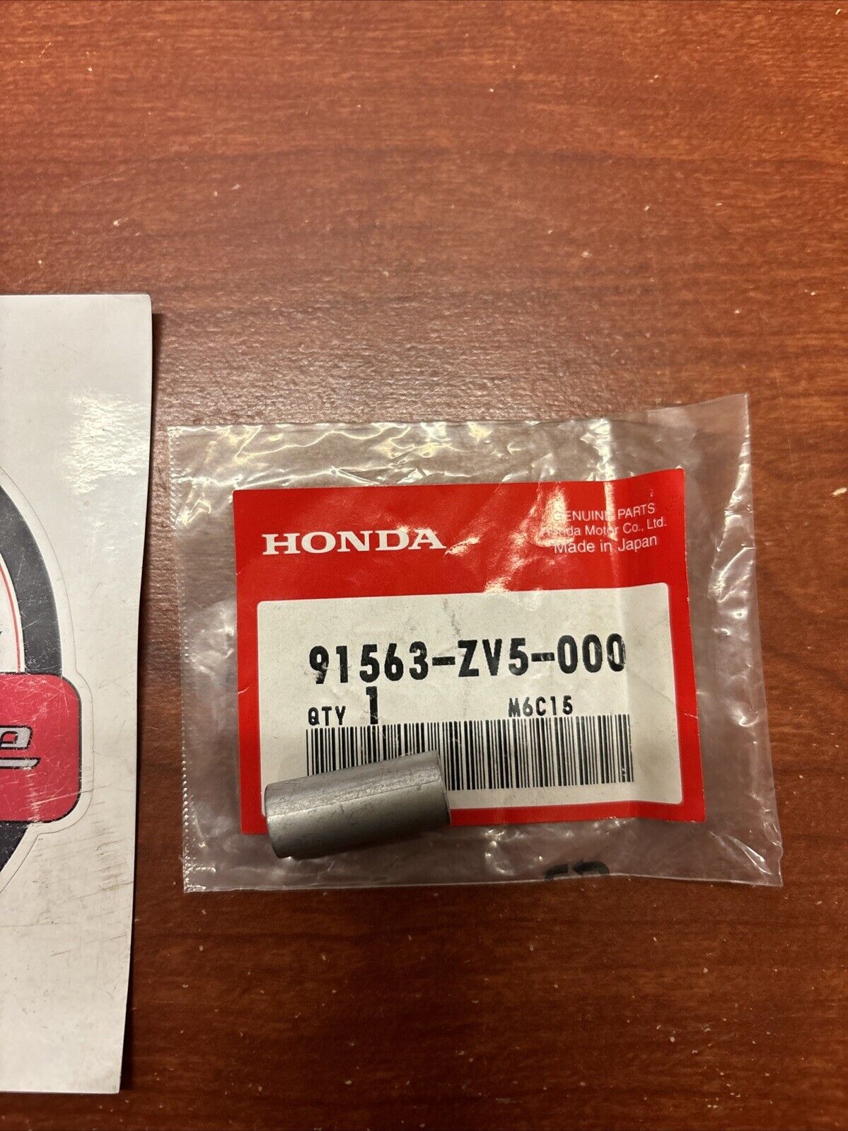 NOS Honda BF35 BF40 BF50 BF75 BF90 DISTANCE COLLAR 91563-ZV5-000 H180