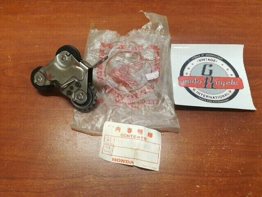 NOS Honda CB450 CB500T CL450 FRONT CAM CHAIN GUIDE ROLLER 14610-319-000 H97