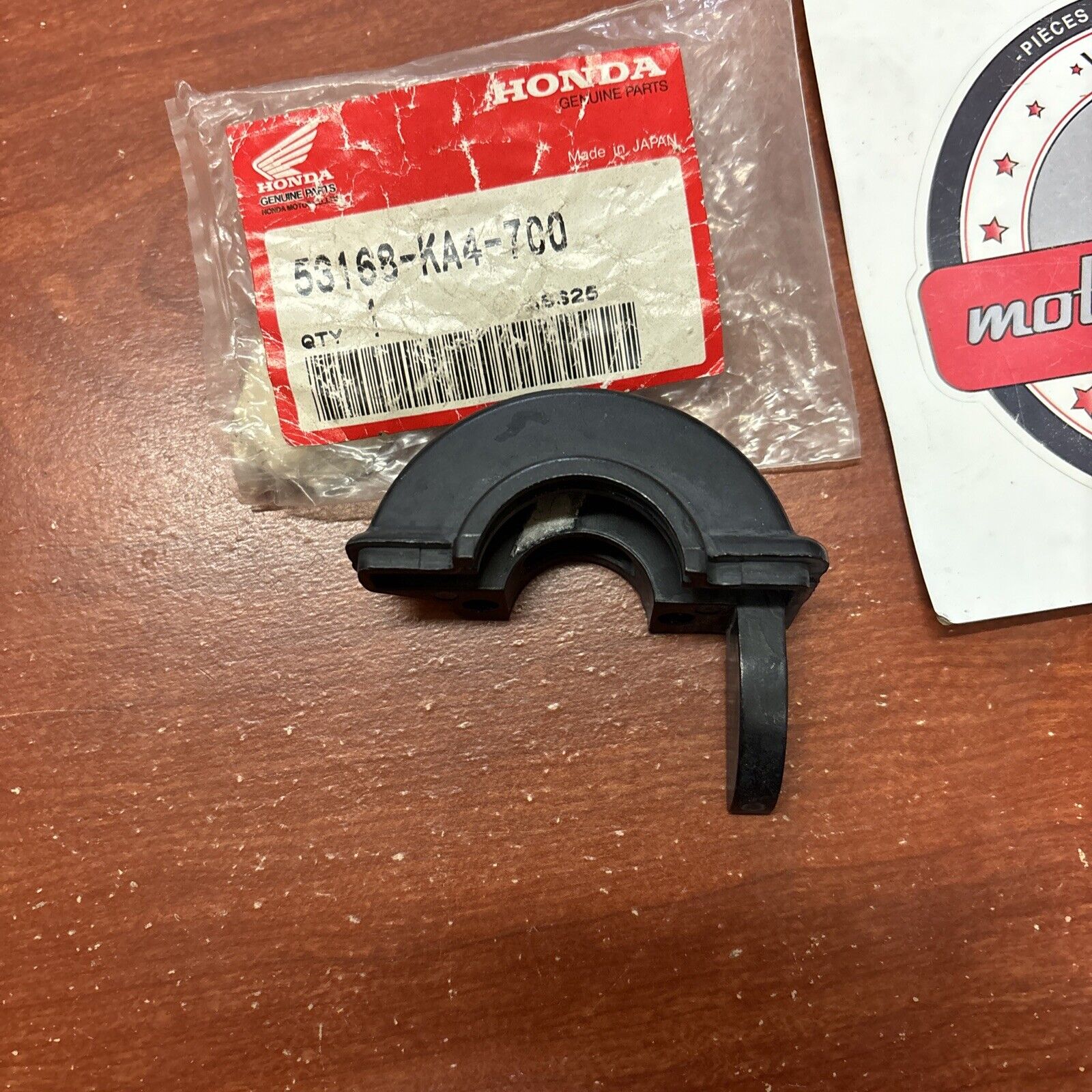 NOS Honda 1982 CR125R CR250R CR480R GRIP HOUSING B 53168-KA4-700 H146