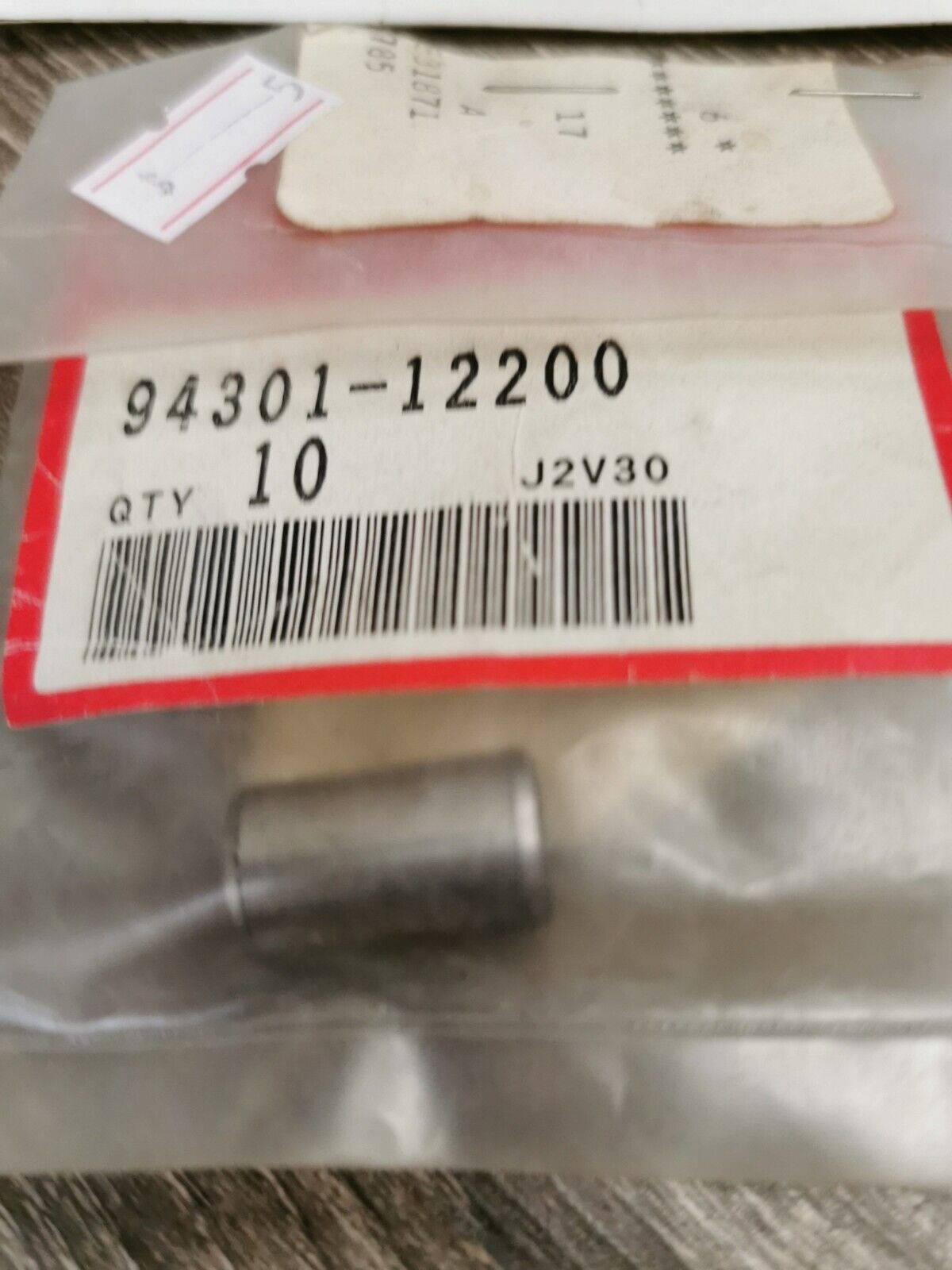 NEW NOS HONDA XR100R DOWEL PIN 94301-12200 H58