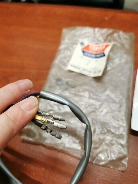 NOS Yamaha DT250 DT360 DT400 TX650 XS650 TAIL LAMP CORD 438-84517-00-00 Y130