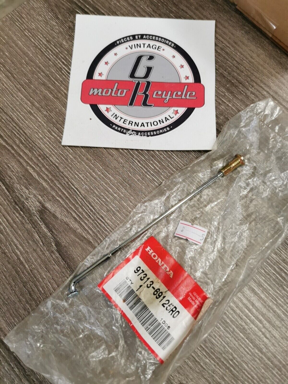 NOS HONDA CB360T CB350 CB400 CB450 SPOKE BS  9731369125R0 H50