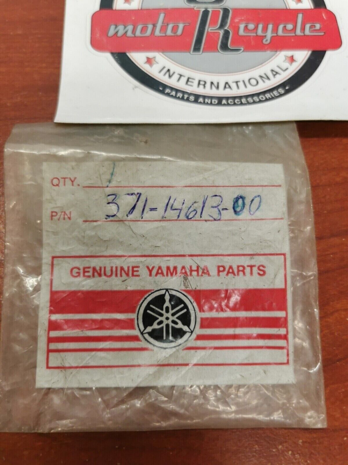 NOS YAMAHA XS500 TX500 EXHAUST PIPE GASKET 371-14613-00-00 Y72