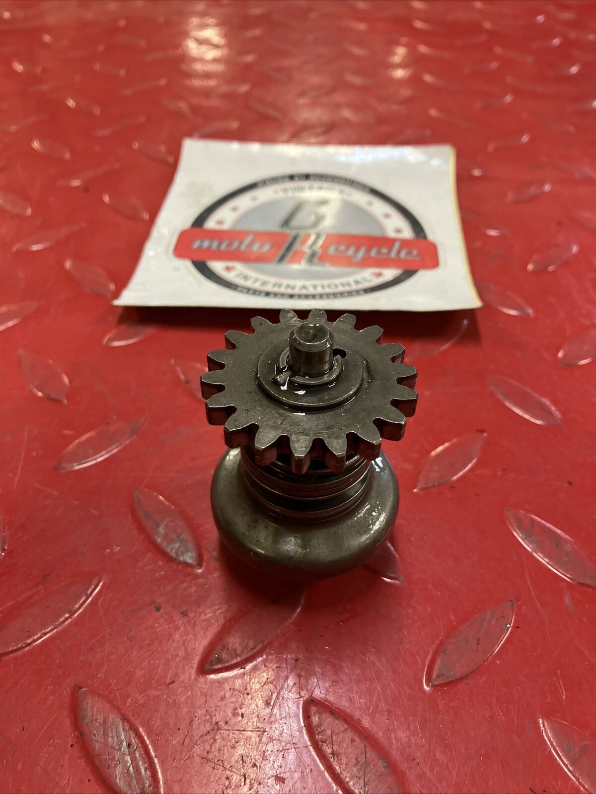 Kawasaki KDX200 1987 exhaust power valve governor shaft gear 1986
