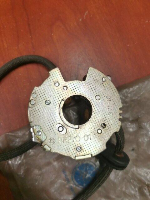 NOS Yamaha TX500 XS500 BREAKER PLATE 371-81620-10-00 Y134