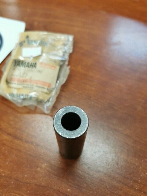 NOS Yamaha YFS200 IT200 WR200 CRANK PIN 43G-11681-00 SUB. 37F-11681-00-00 Y101