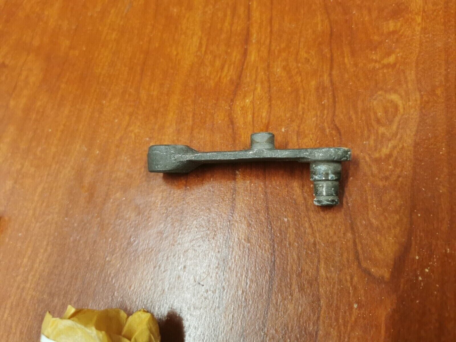 NOS Yamaha DT1 RT1 DT2 DT3 BRACKET 214-18128-00-00 Y69