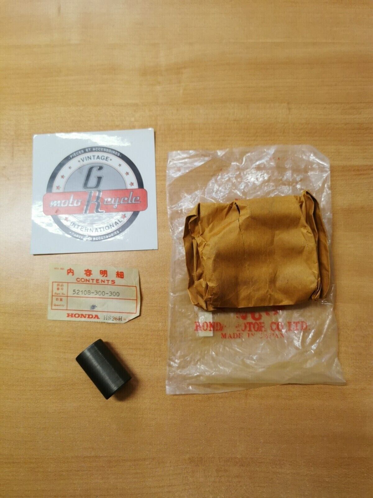 NOS HONDA CB350 CB450 CB500 CB550 CB750 SWING ARM BUSHING 52108-300-300 H20