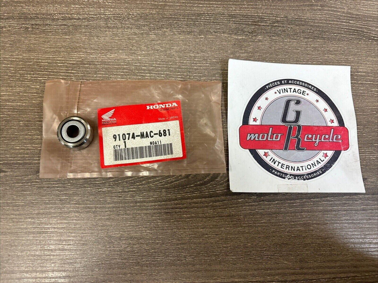 NOS Honda CR125R CR250R CR500R CB1300F SPHERICAL BEARING 91074-MAC-681 H123