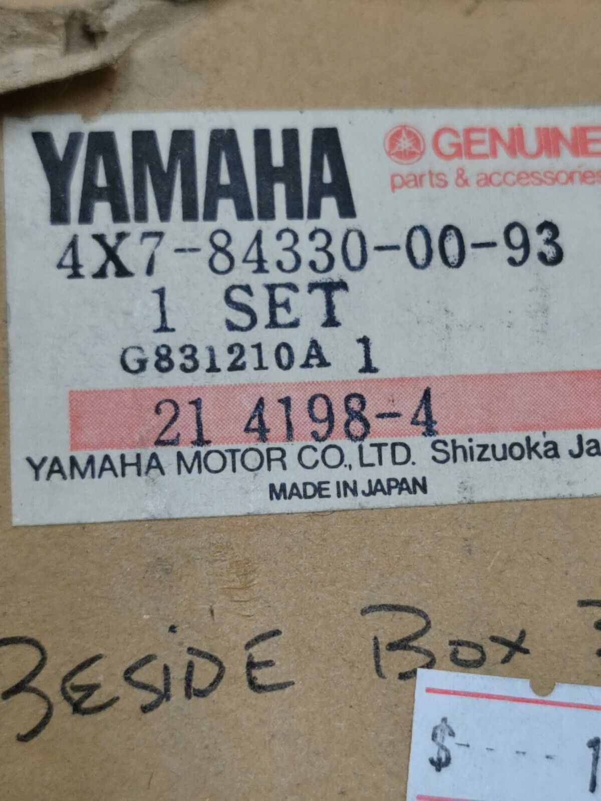 NOS Yamaha Virago XV750 XV920 HEADLIGHT BODY BUCKET RIM 4X7-84330-00-93 Y15