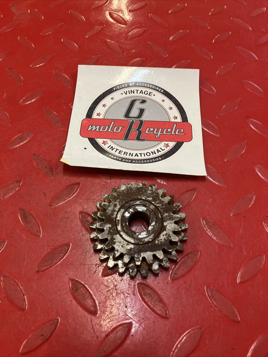 Yamaha RD400 1977 kickstarter kick starter idle gear 1976 1978 1979 2