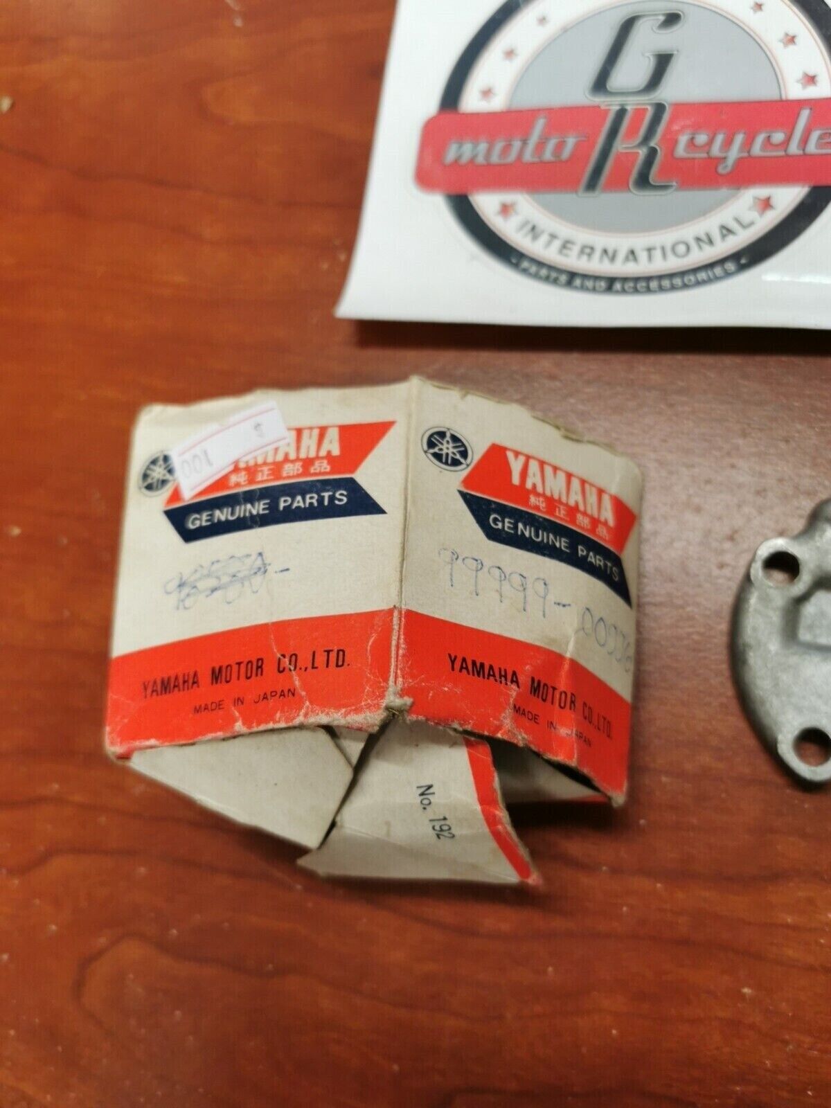 NOS Yamaha XT500 TT500 SR500 HOUSING COMPLETE COVER 99999-00996-00 Y86