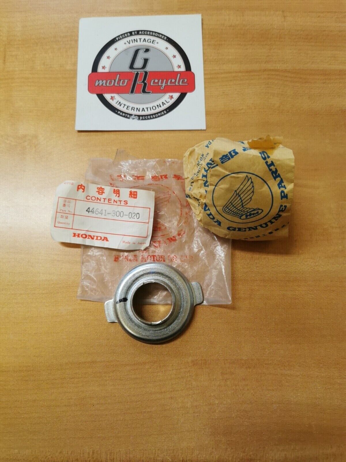 NOS HONDA CB450 CB500 CB750 RETAINER GEAR BOX 44641-300-020 H20