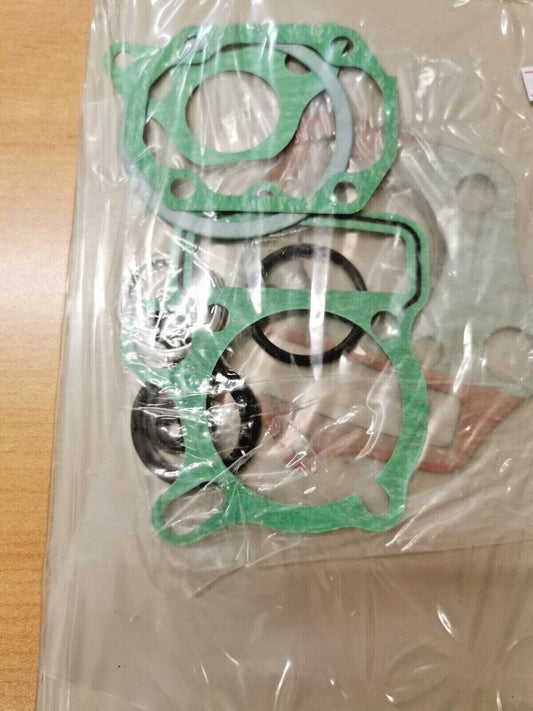 NOS HONDA Z50R 1979 - 1981  Top  End  Gasket Kit A  06110-035-S06  H22
