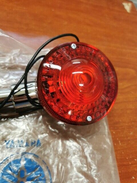 NOS Yamaha TX500 TX750 RR TURN SIGNAL 341-83330-71-93 SUB. 341-83330-72-93 Y101