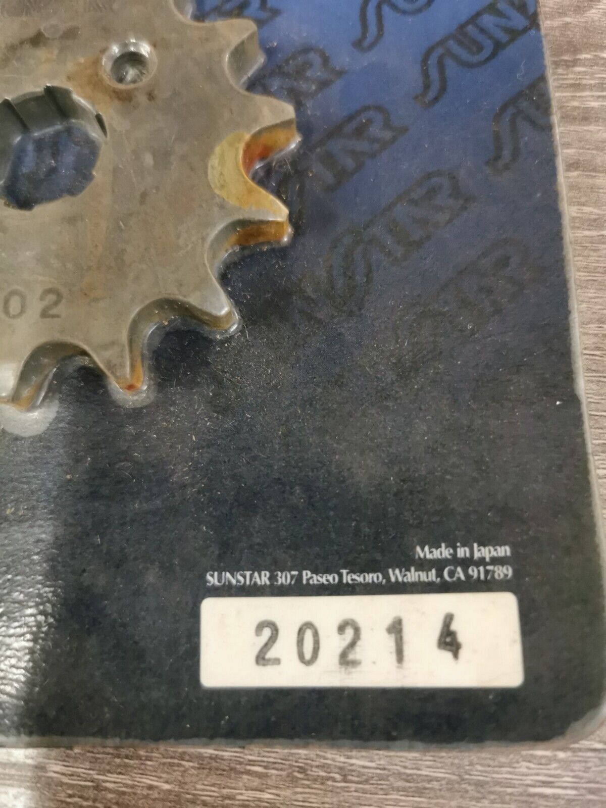 NOS SUNSTAR FRONT SPROCKET T14  20214 J19