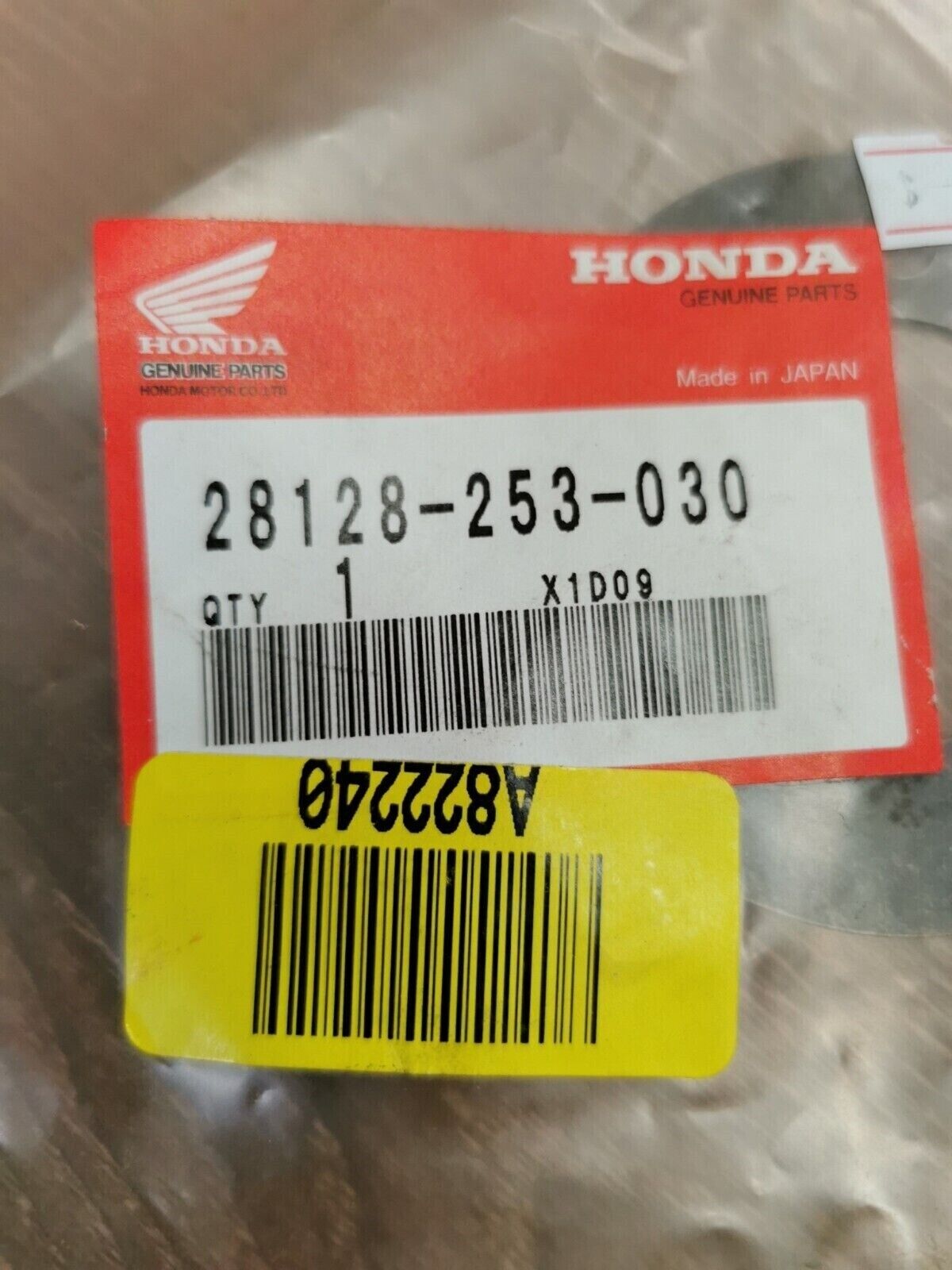 NOS HONDA CB175 PLATE  28128-253-030 H58