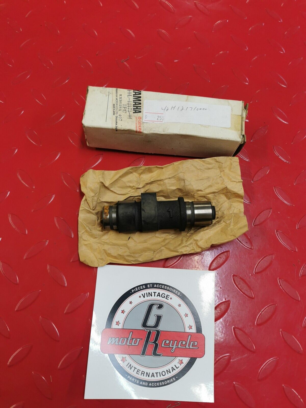 NOS Yamaha 86 - 99  XV1100 82 83 XV920 84 85 XV1000 CAMSHAFT 42H-12171-00-00 Y16