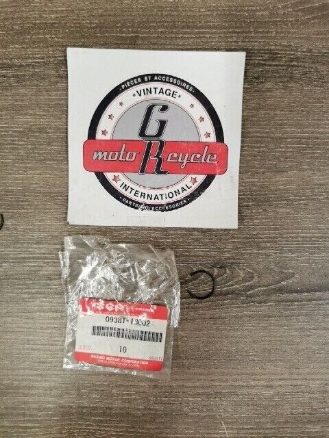 NOS SUZUKI DR250 DS250 GR650X GS1000 GS1100GL GS450ET CIRCLIP 09381-18002 S57