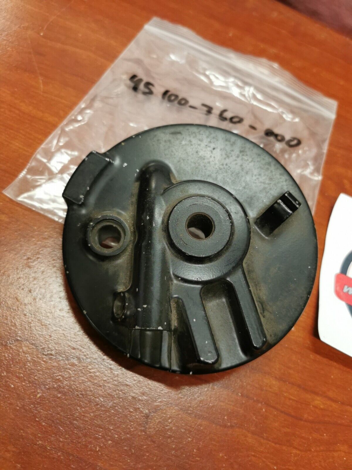 NOS Honda CR125M FRONT BRAKE PANEL 45100-360-000 H64
