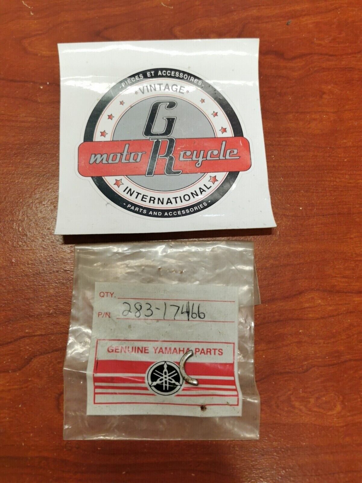 NOS YAMAHA FS1 CHAIN GUIDE 283-17466-00 Y72