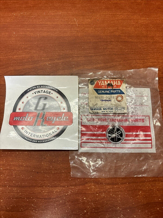 NOS Yamaha GASKET 90430-06014-00 SUB 90201-06X09-00 256-11396-00-00 Y185