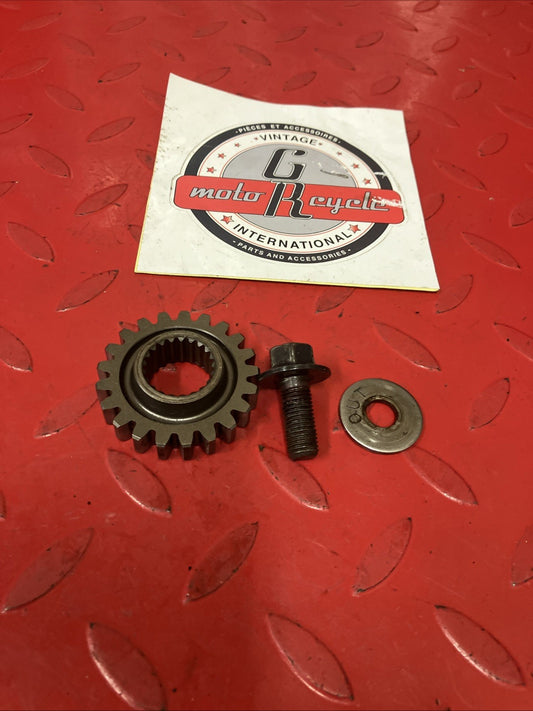 Honda CR250R 1991 Crankshaft primary drive gear 1986 - 2007