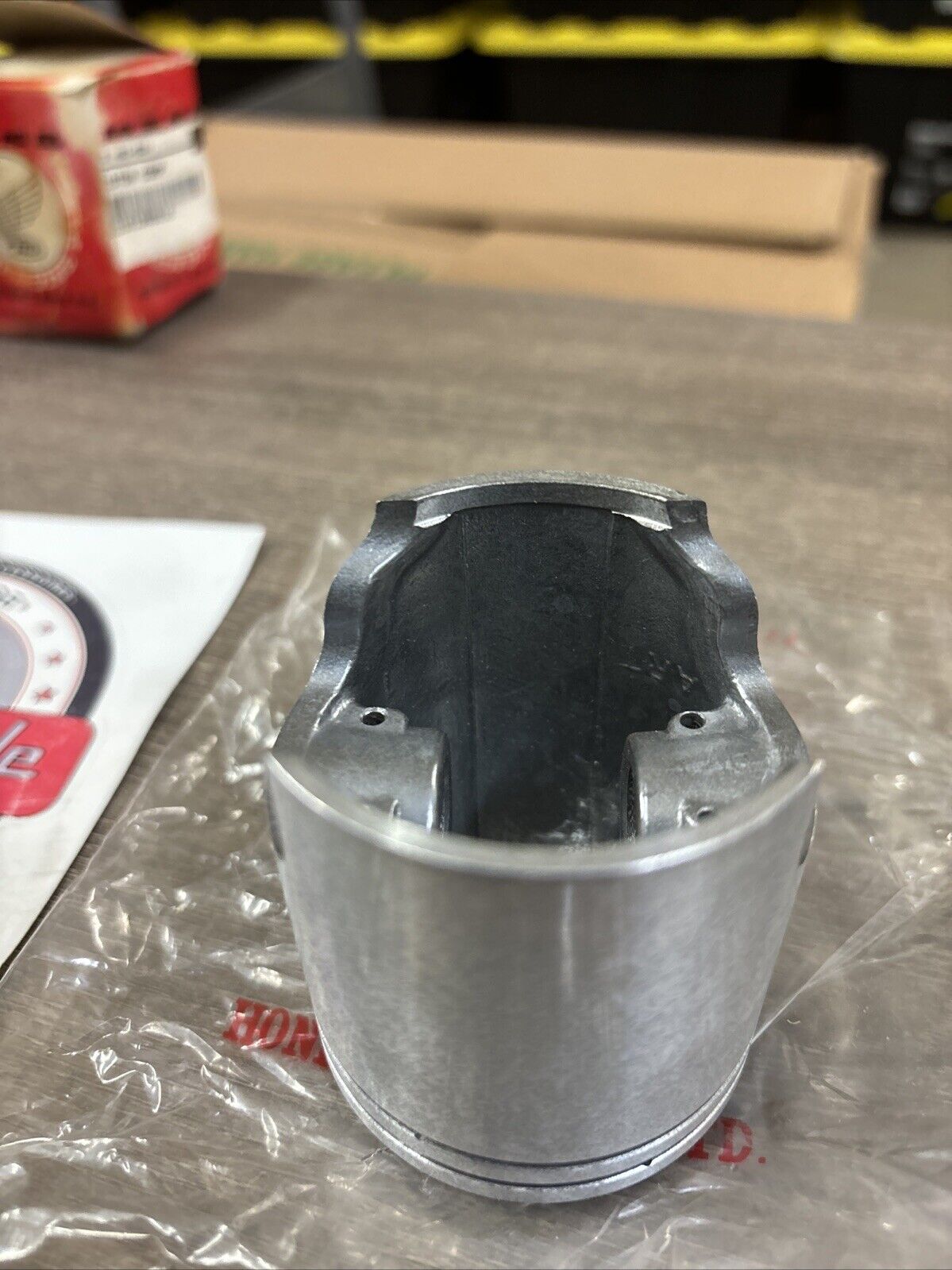 NOS Honda 1974 CR125M PISTON STD 13101-360-810 H136