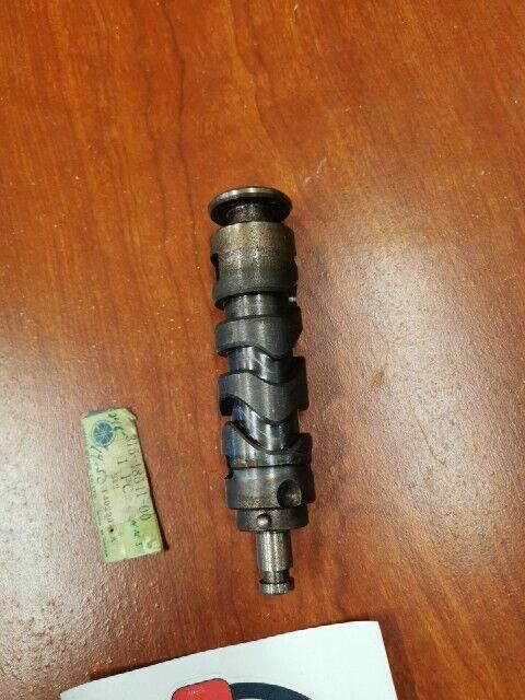 NOS Yamaha SHIFT CAM 315-18541-00-00 SUB 315-18541-01-00 315-18540-00-00 Y116