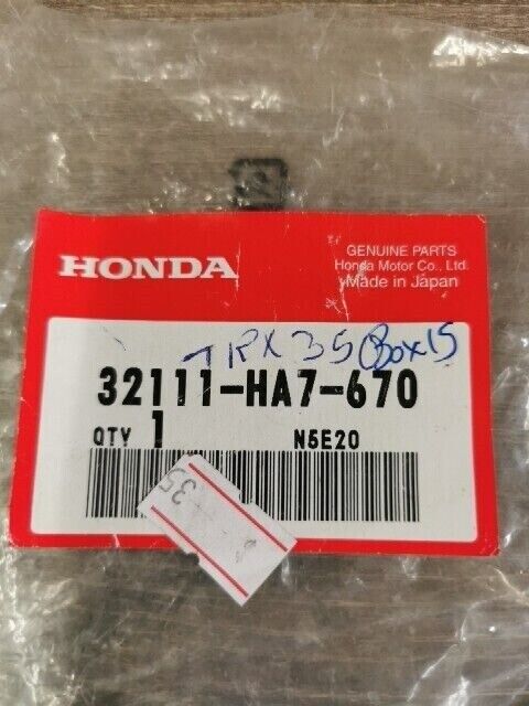 NOS HONDA TRX350 FOURTRAX 1986 - 1991 CLAMP WIRE 32111-HA7-670 H102