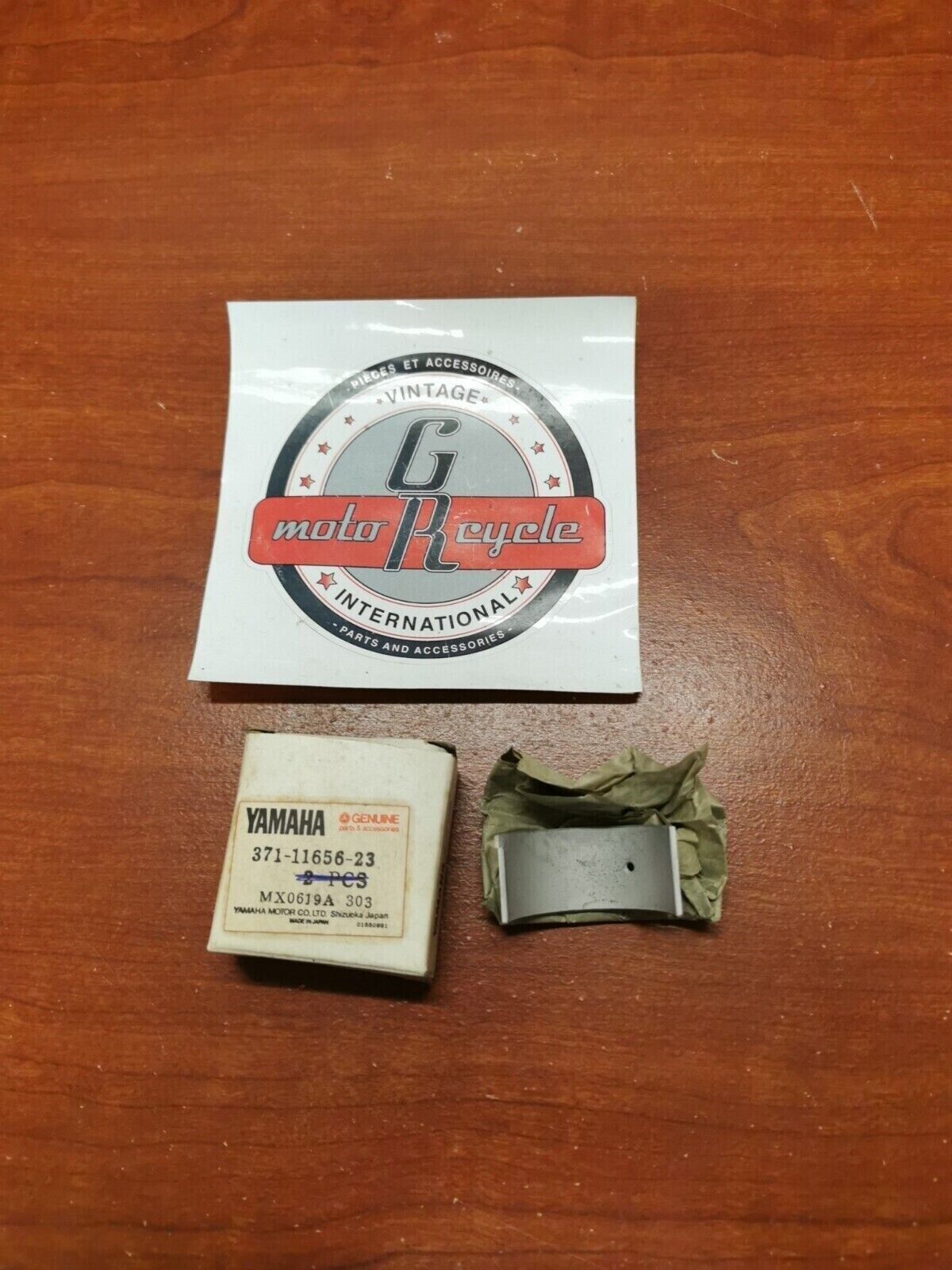 NOS Yamaha XS500 TX500 CONNECTING ROD PLANE BEARING 371-11656-23-00 Y100