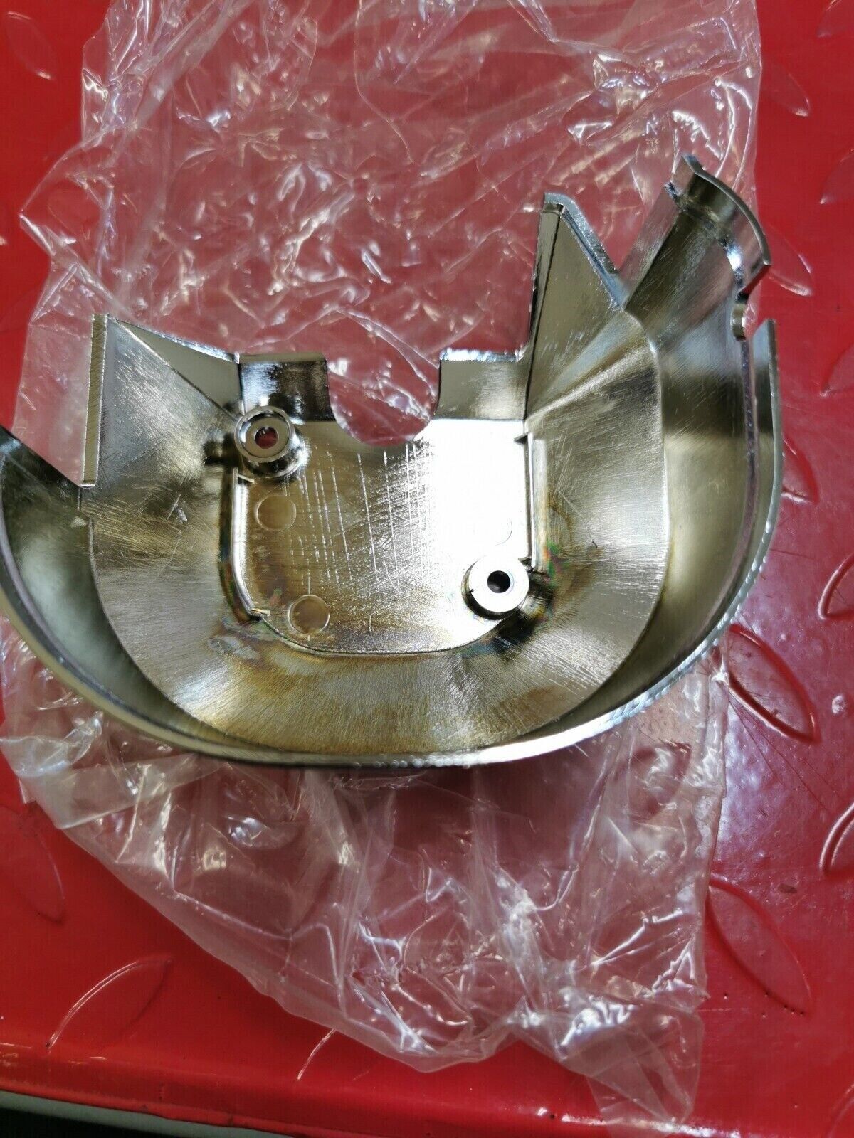 NOS Yamaha XV920 VIRAGO 750 COVER SPEEDOMETER 4X7-83507-00-00 Y26