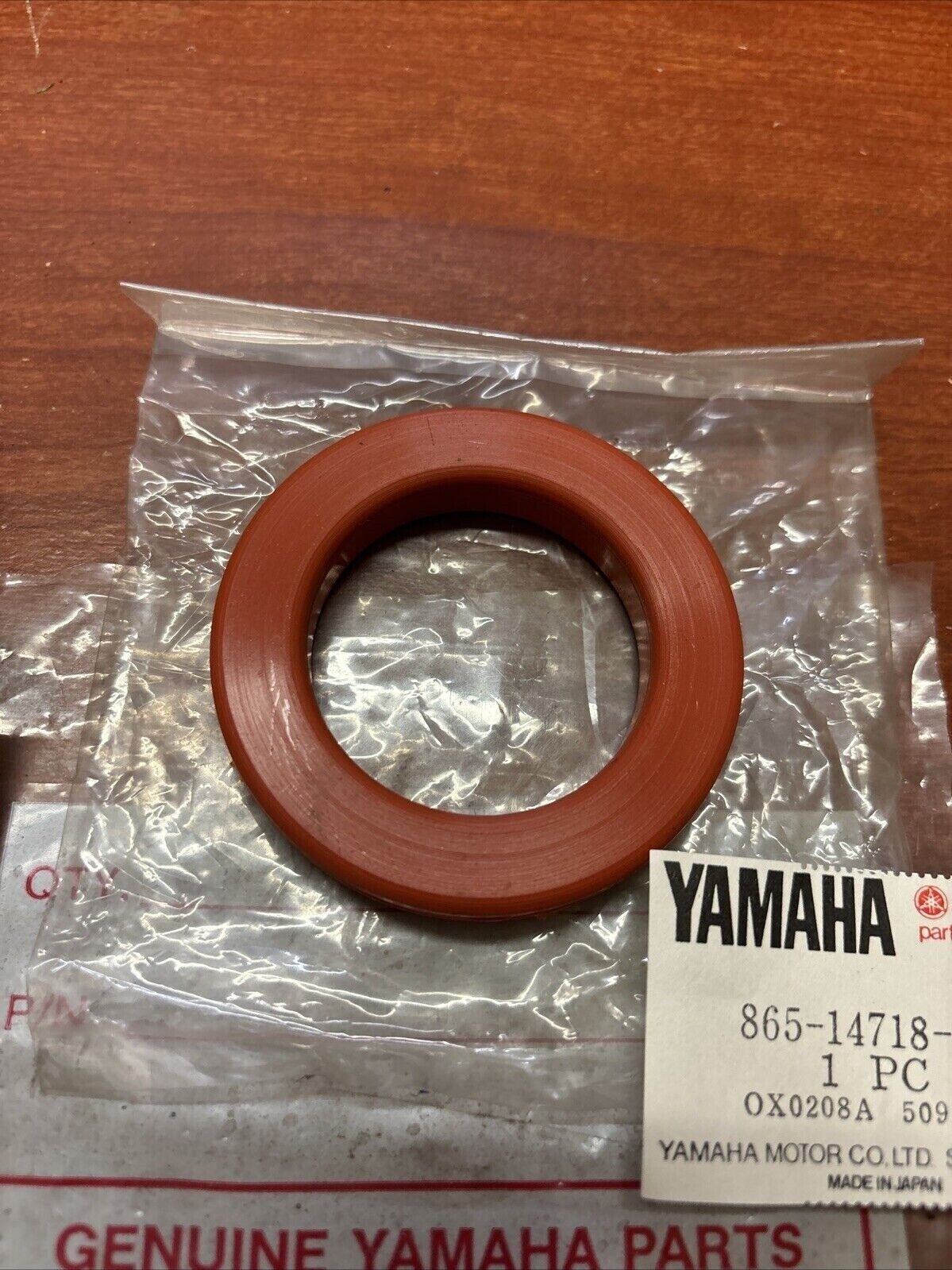 NOS Yamaha MUFFLER PROTECTOR 865-14718-01-00 SUB 865-14718-00-00 Y184