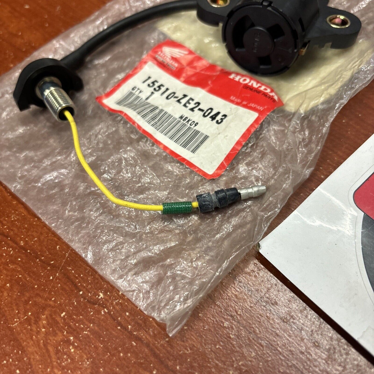 NOS Honda GX160 GX240 OIL LEVEL SWITCH 15510-ZE2-043 SUB 15510-ZE2-053 H153