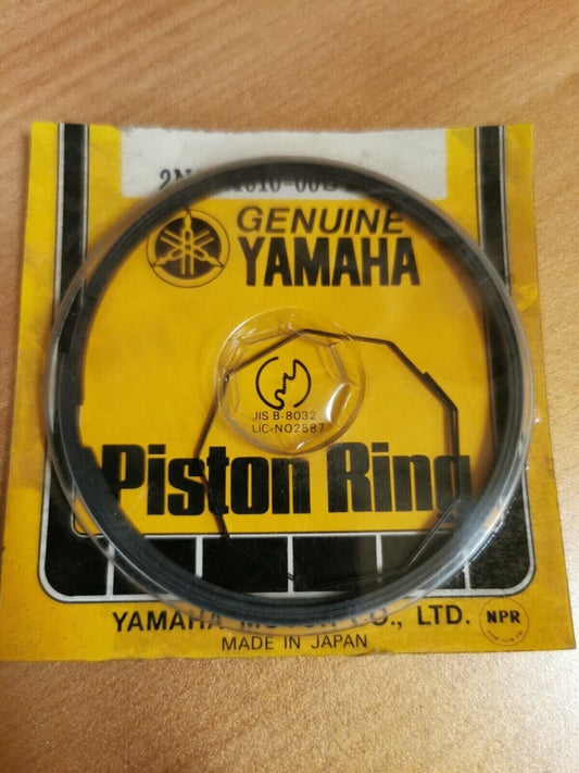 NOS YAMAHA   DT250 PISTON RING  SET STD  2N6-11610-00-00 Y48