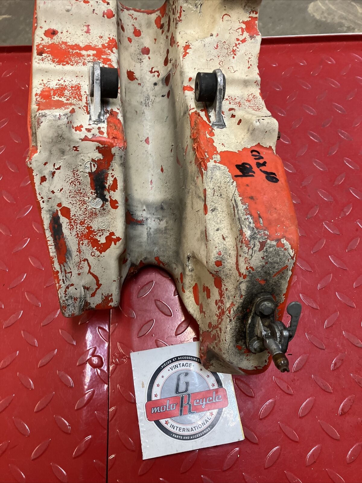 Honda CR250R 1984 fuel tank gas petrol reservoir 2