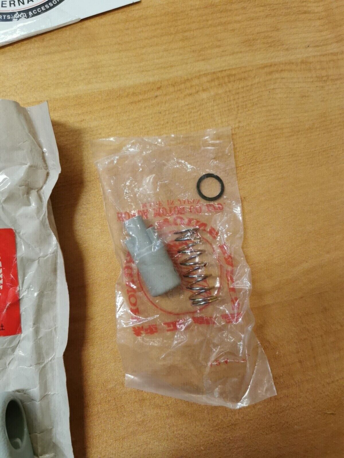 NOS Honda GRIP KIT 04405-750-020 H28