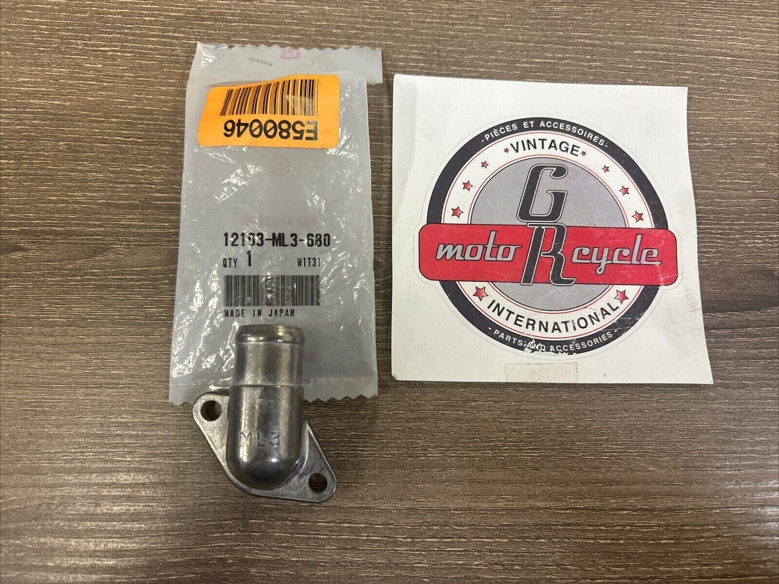 NOS Honda 1989 - 2001 CR500R WATER HOSE JOINT 12103-ML3-680 H117