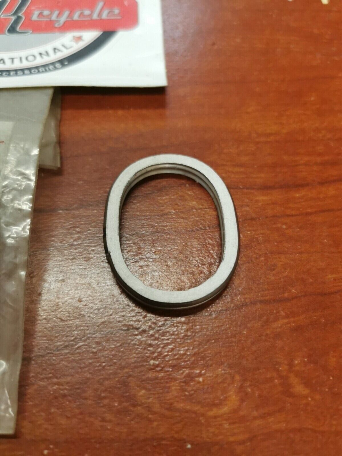 NOS YAMAHA XS500 TX500 EXHAUST PIPE GASKET 371-14613-00-00 Y72