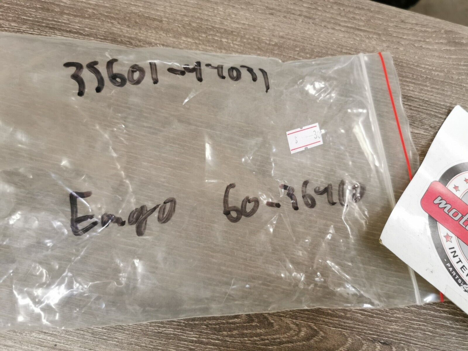 NOS EMGO SUZUKI TS250 TS400 TS550 1977 + FLASHER LAMP 60-36410 J36