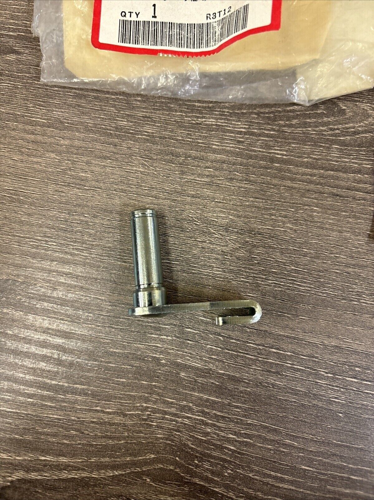 NOS Honda CB250RS XL250 XL500 XR250 XR500 FOLLOWER SHAFT 28280-428-000 H118