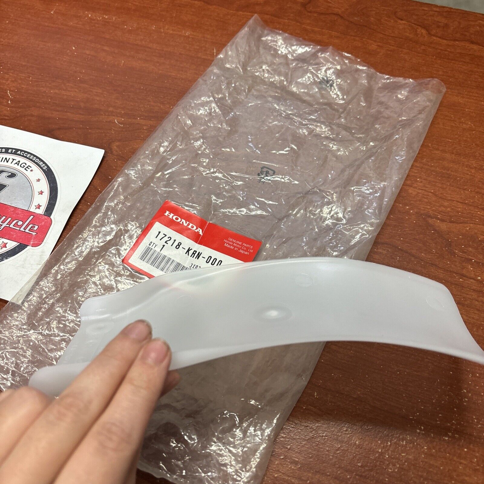 NOS Honda CRF250R CRF250X AIR CLEANER HOUSING SPLASH GUARD 17218-KRN-000 H163