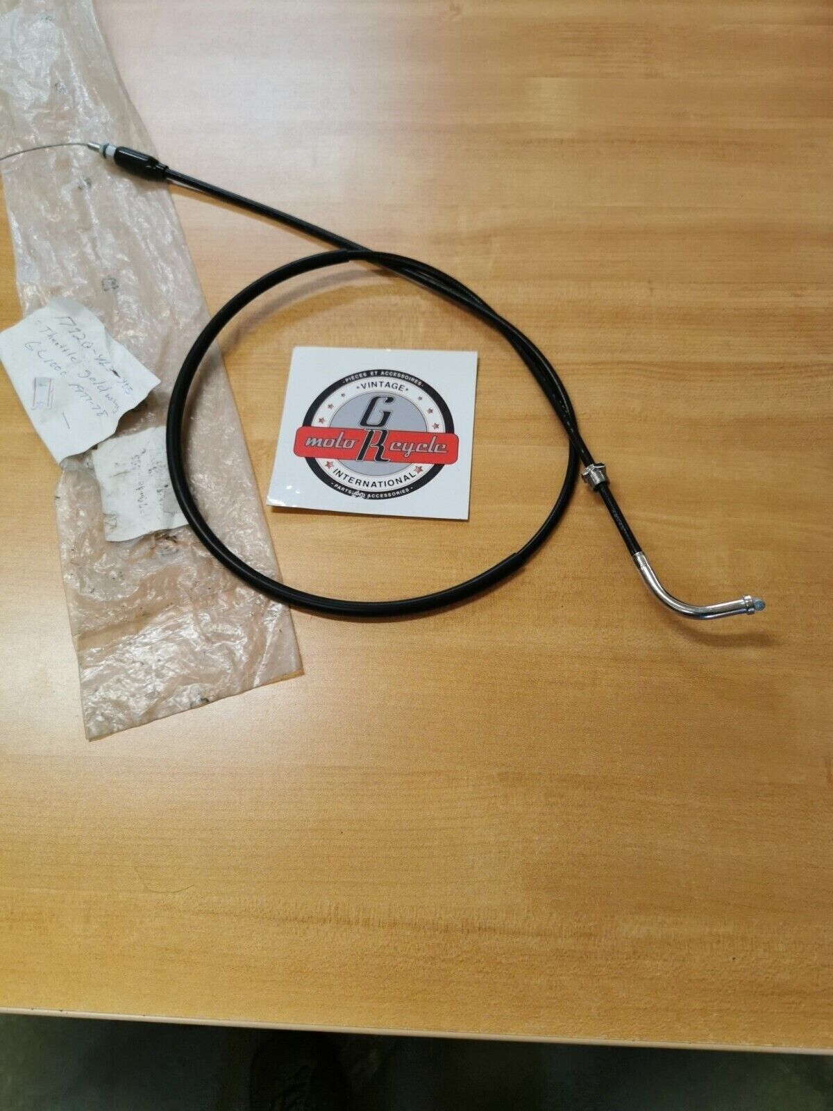 NOS Honda GL1000 1977 - 1978 THROTTLE CABLE 17920-463-405  H29