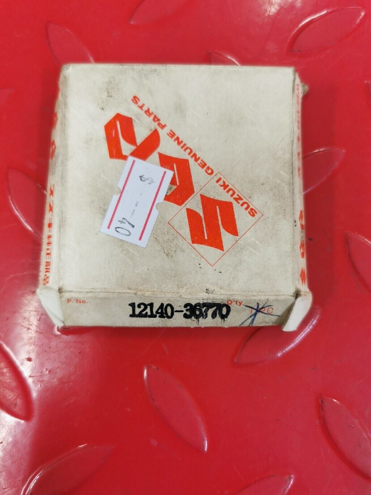 NOS SUZUKI RING SET PISTON OS 0.5 12140-36770 SUPERSEDED BY 12140-46000-050 S11