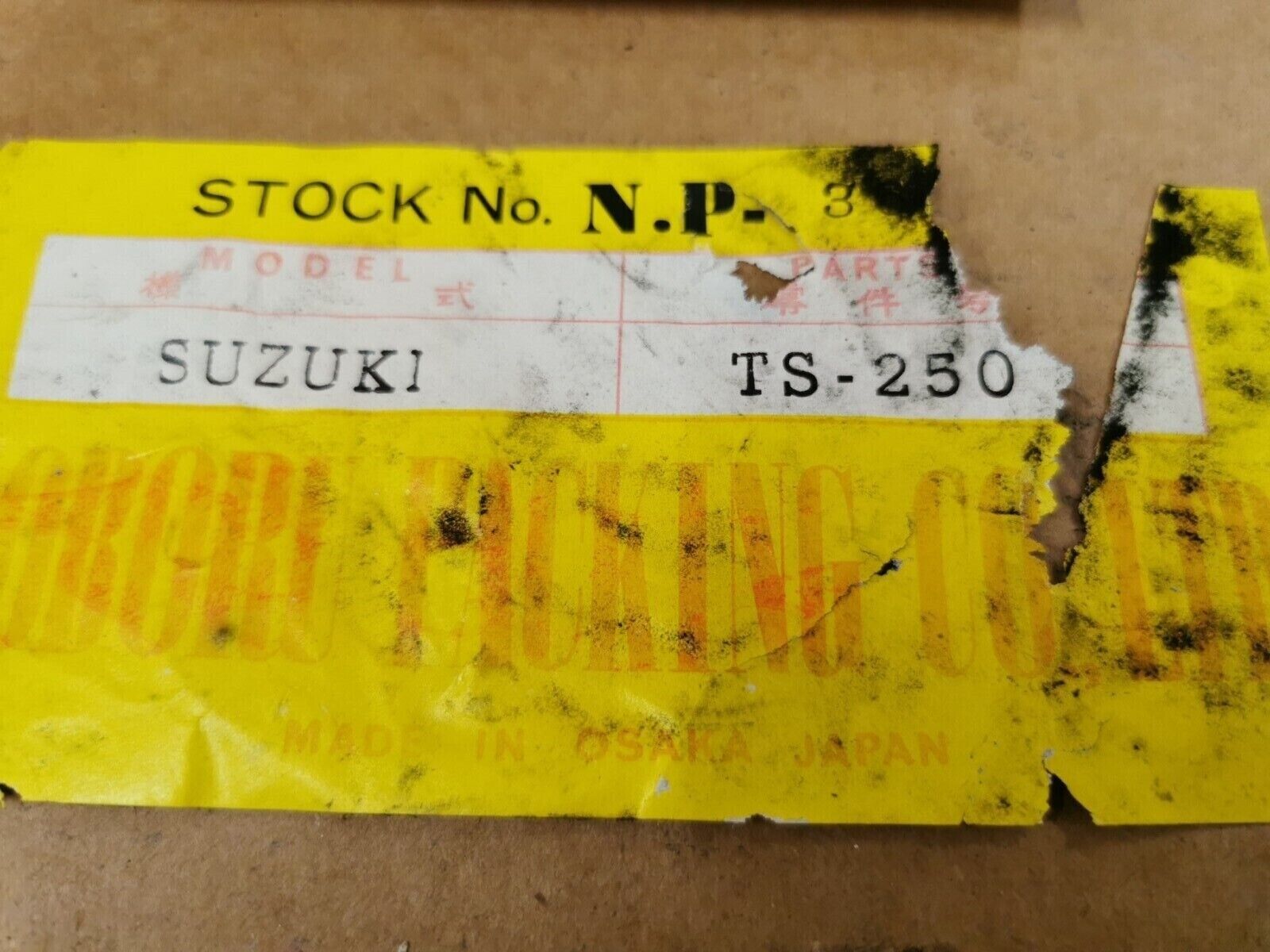 NOS NOBORU SUZUKI TS250 GASKET KIT INCOMPLETE SET J49