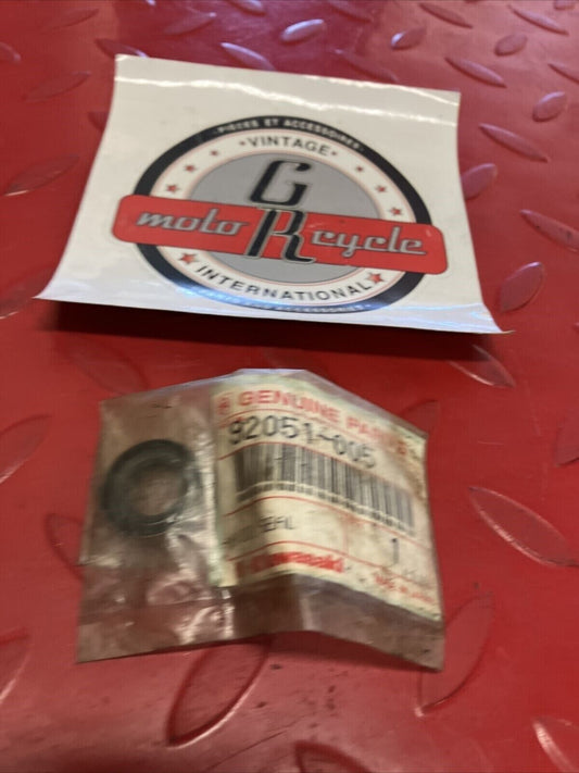 NOS KAWASAKI OIL SEAL 92051-005 K12