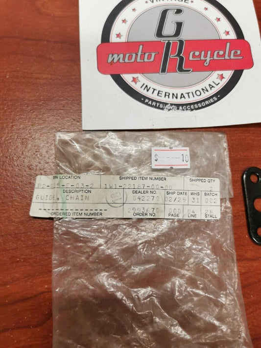 NOS Yamaha CHAIN GUIDE 1W1-22187-00-00 Y70