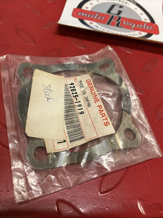 NOS KAWASAKI SHIM T=0.1MM 92025-1919 K21