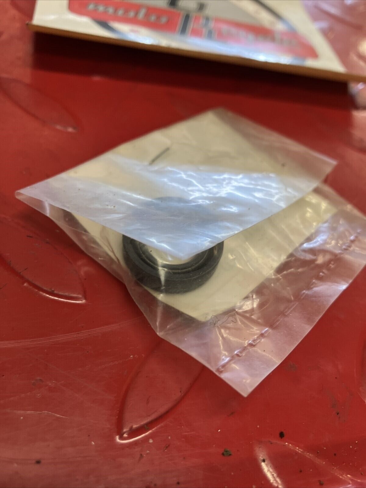 NOS KAWASAKI CLUTCH RELEASE OIL SEAL 92049-1475 K11