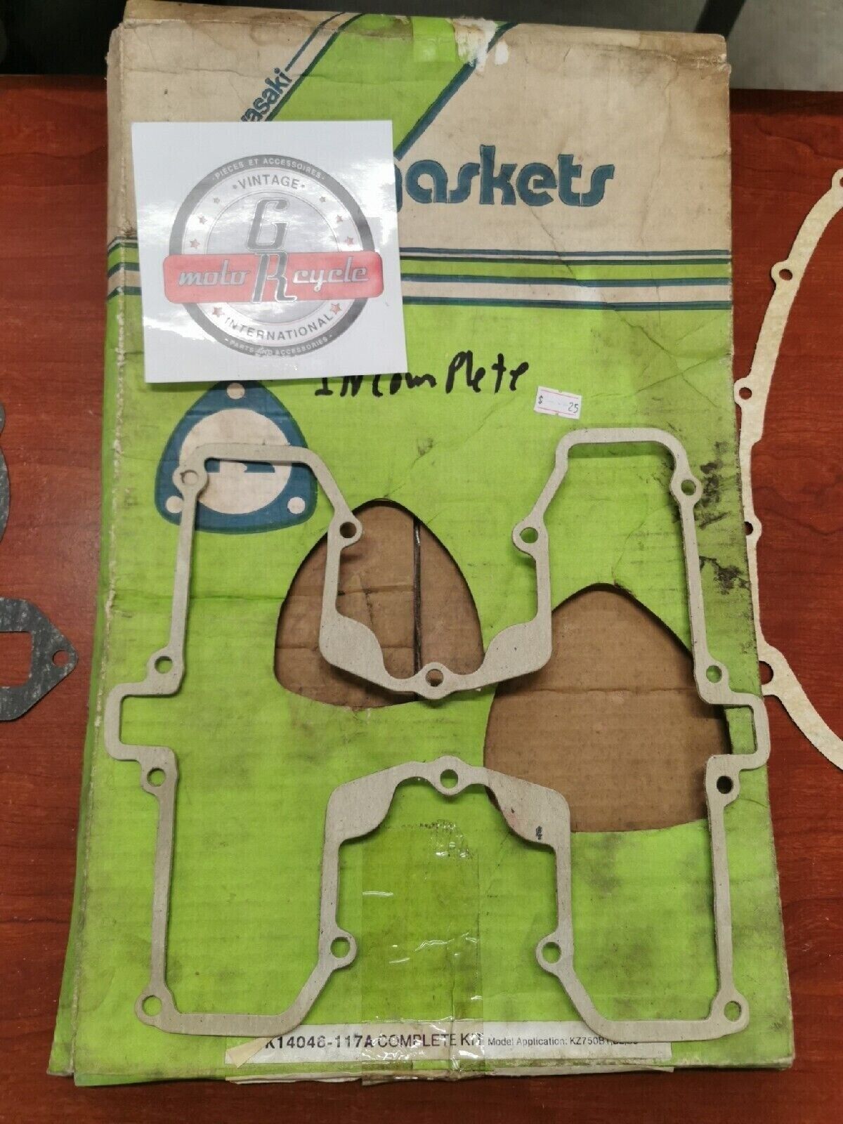NOS Kawasaki 1976 - 1978 KZ750 INCOMPLETE GASKET KIT 14046-117 K2